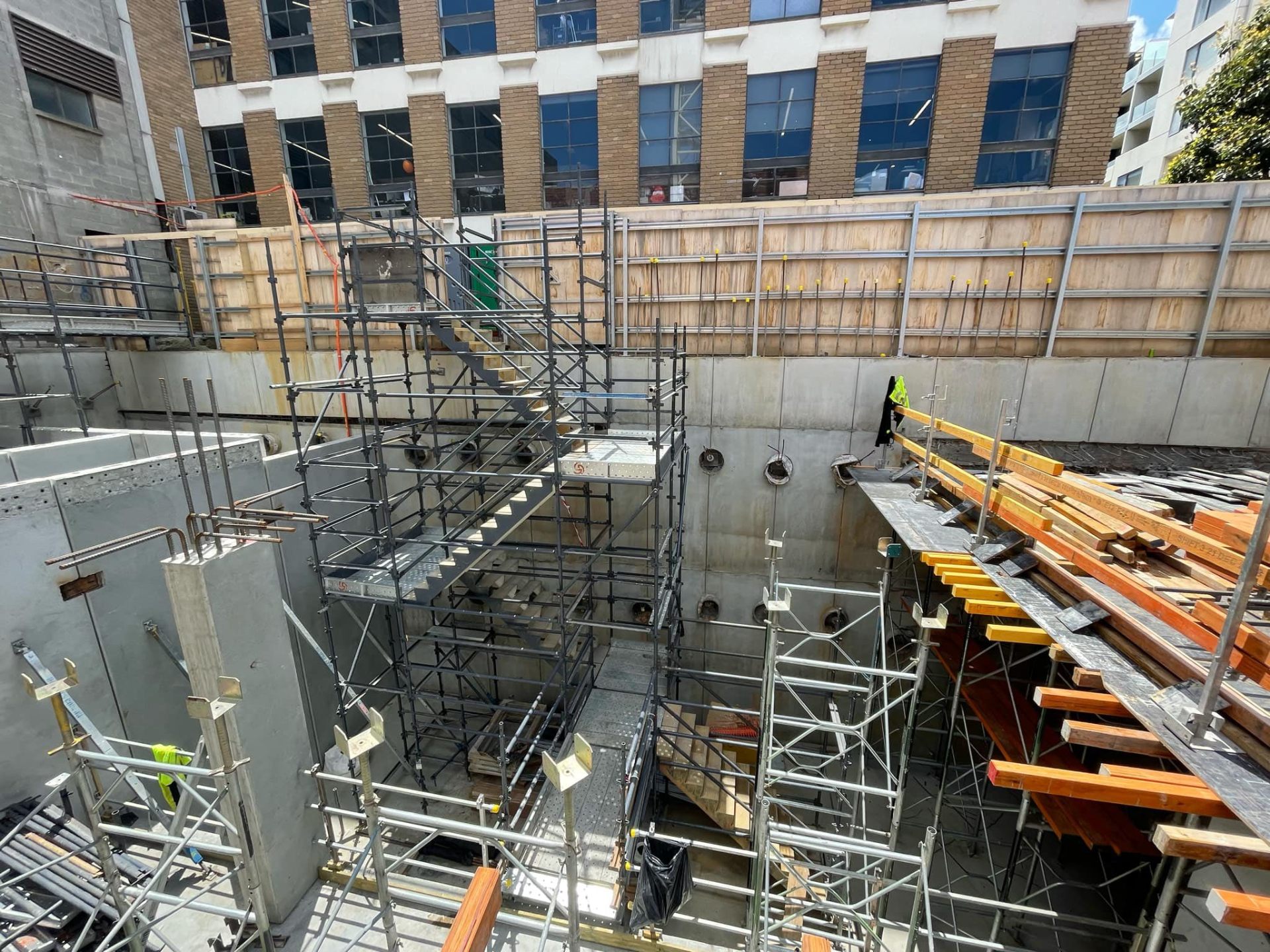 Commercial scaffolding Basement & Civil Works Maroochydore sunshine coast